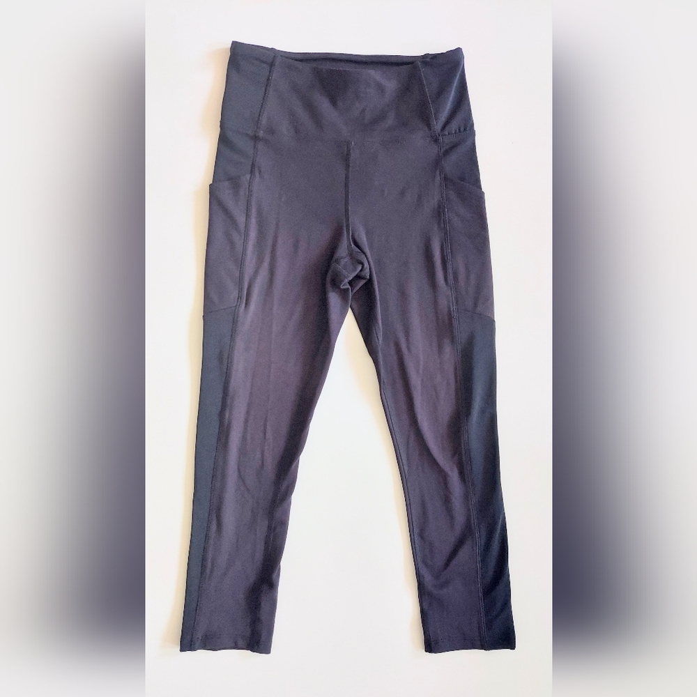 Marika Cropped Midrise Performance Athletic Leggings Black Size Small